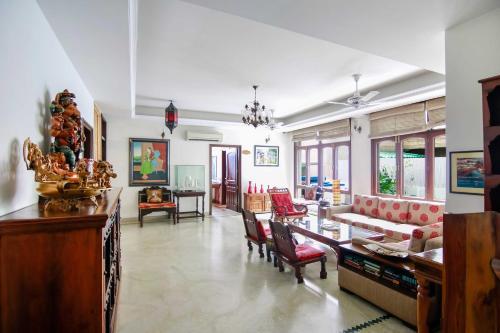 Hotel Shanti Home