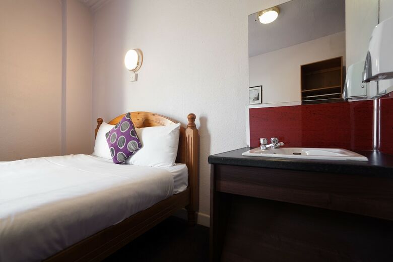 Bed & Breakfast Avondale Guesthouse