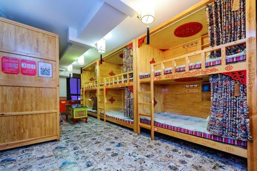 Chongqing Tibetan Culture Youth Hostel