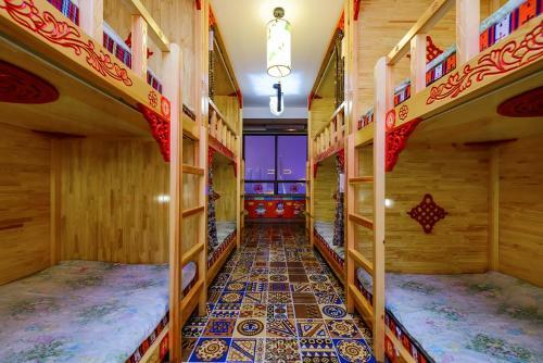 Chongqing Tibetan Culture Youth Hostel