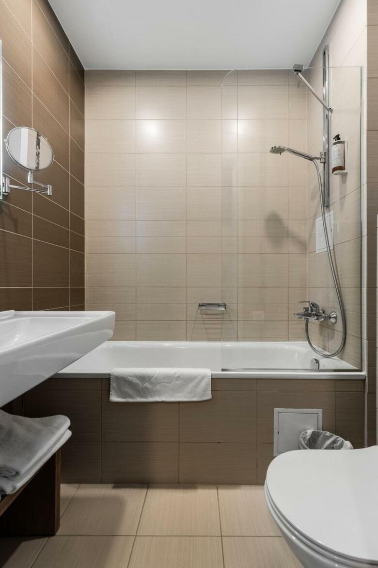 Algirdas City Hotels