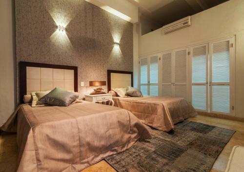 The Epica House Luxury Hotel
