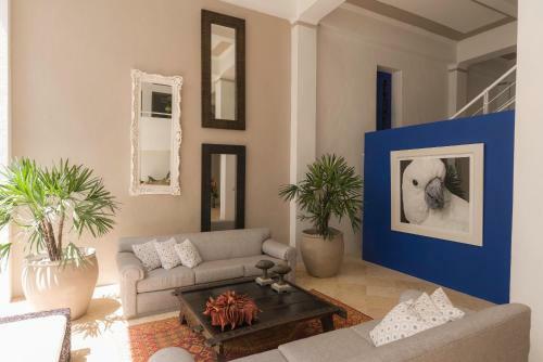 The Epica House Luxury Hotel