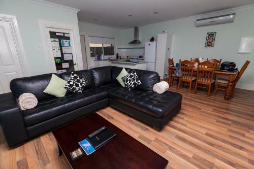 The Two Tin Cow B&B