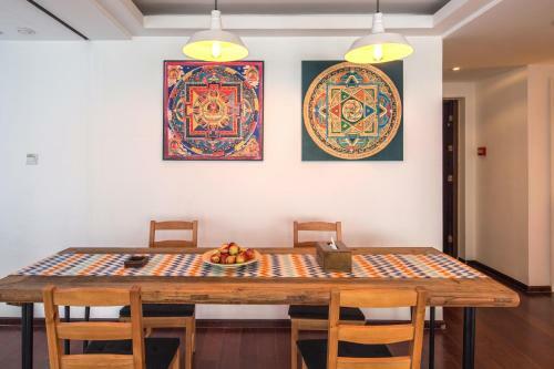 Chengdu Memory Space Apartment Taiguli Branch