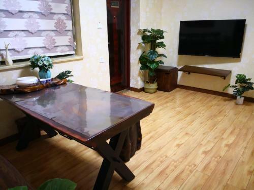Flower Apartment - Zhengyang Pedestrian Street