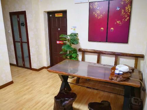 Flower Apartment - Zhengyang Pedestrian Street