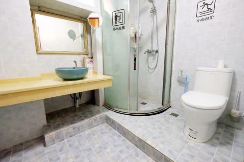 Flower Apartment - Zhengyang Pedestrian Street