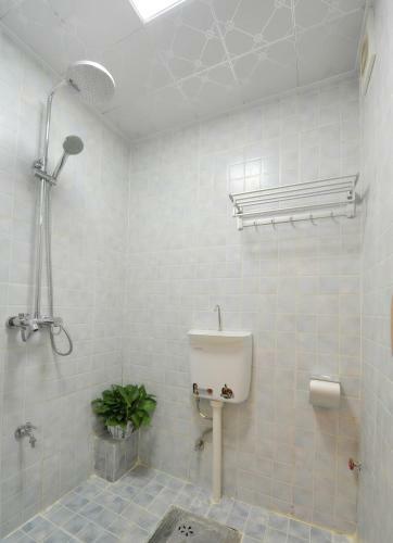 Flower Apartment - Zhengyang Pedestrian Street