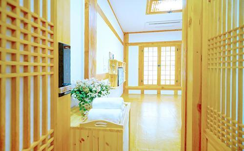 Hostal Leega Hanok