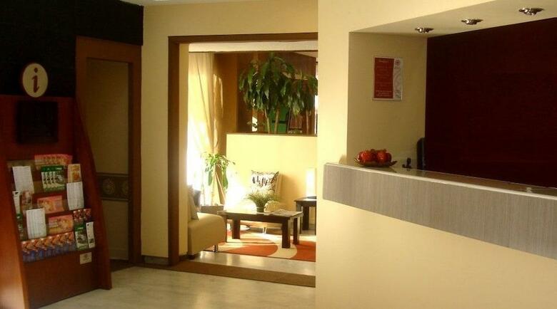 Hotel Napoles