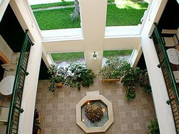 Hotel Andreolas Luxury Suites