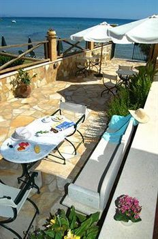 Hotel Andreolas Luxury Suites
