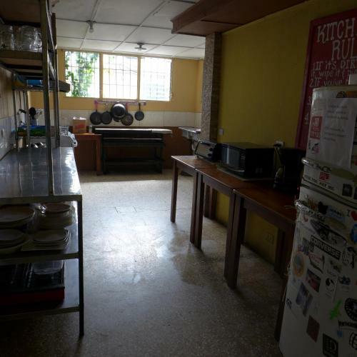Casa Yoses Hostel