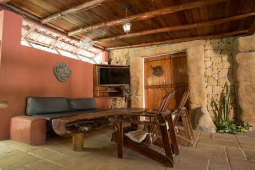 Havana Lodge