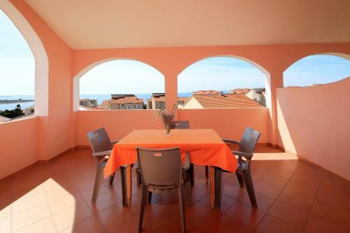 Hostal Apartments Olive