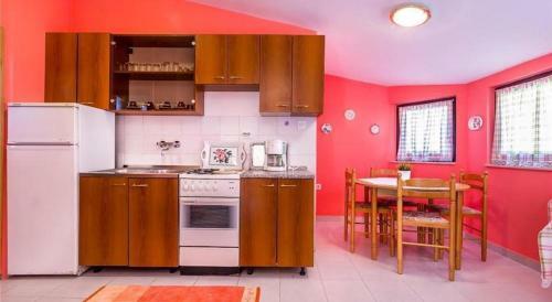 Apartments Bardak