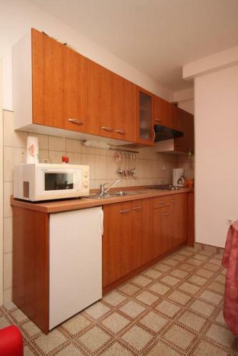 Apartments By The Sea Novalja (Pag) - 6317