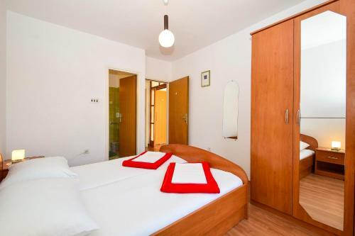 Apartments Radojka 1203