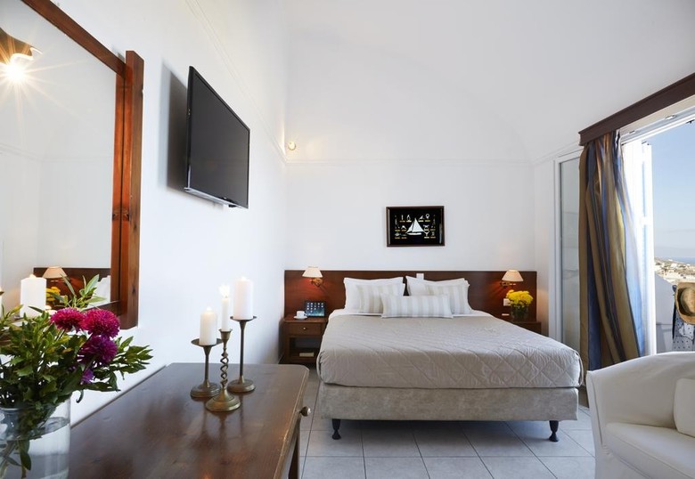 Hotel Milos