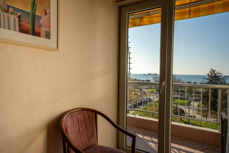 Hotel Queen Olga