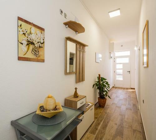 Apartments Josip