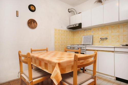 Apartments With A Parking Space Baska (krk) - 5412