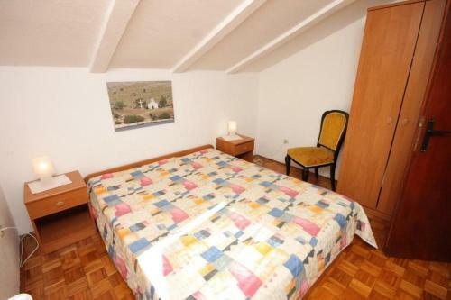 Apartments With A Parking Space Karigador (novigrad) - 2534