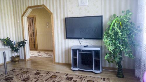Hostal Vladimir Guest House