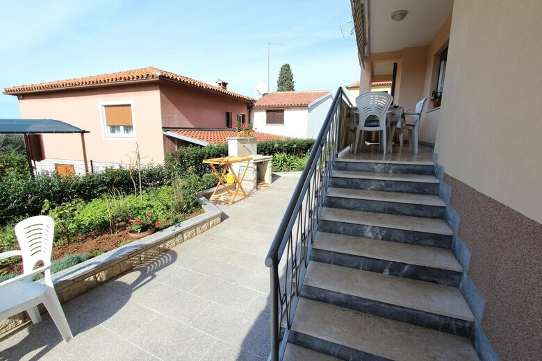 Rooms And Apartments Bella Vista