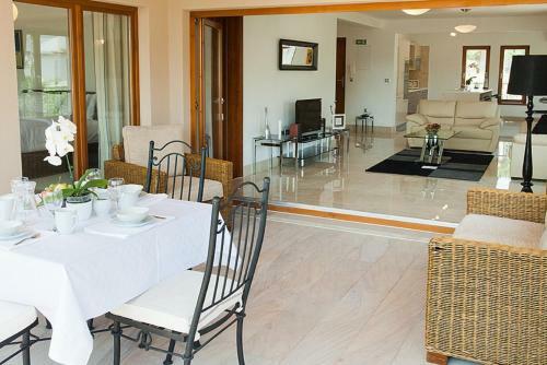Apartments - Villa Ana