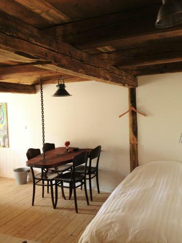 Hostal Andelen Guesthouse