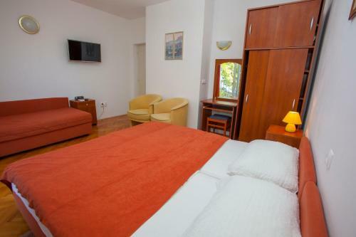 Apartments Ankora