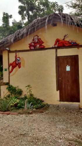 Hostal Caba�as La Chicharra