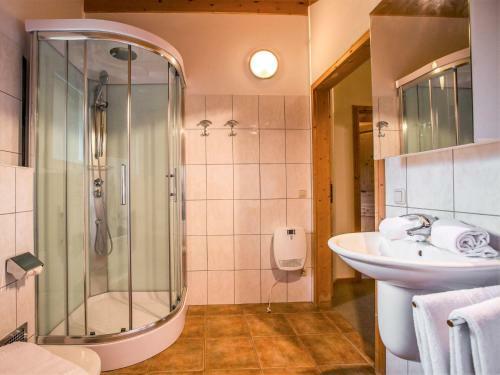 Hotel Alpenrose 8