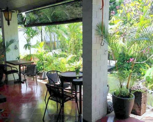 Cinco Hotel B&B