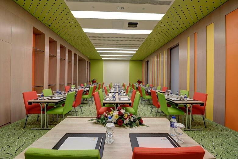 Hotel Al Khoory Atrium