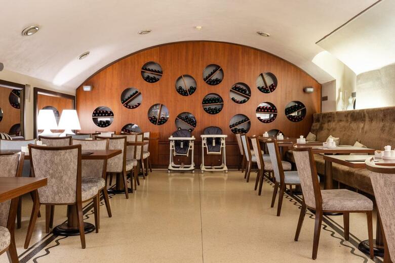 Roset Boutique Hotel