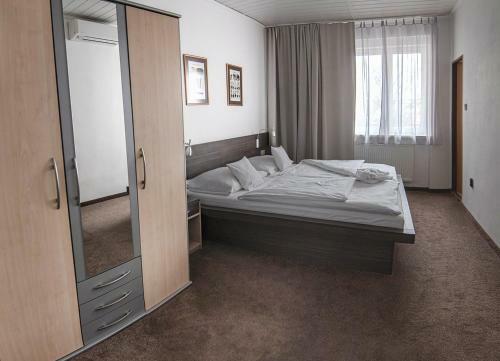 Hostal Pension Horse Inn