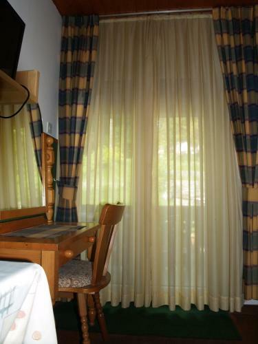 Bed & Breakfast Penzion Ro?i?