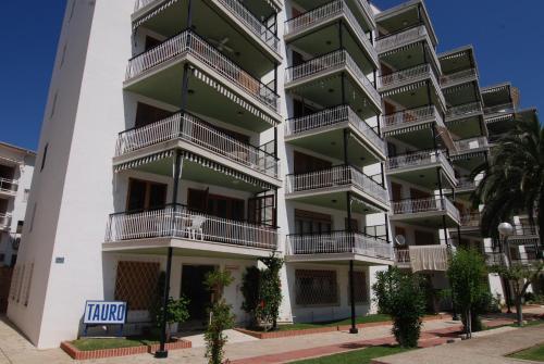 Apartamento Zeus Tauro