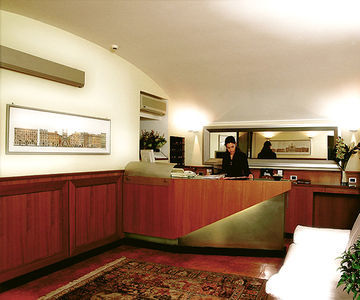 Hotel Ivanhoe