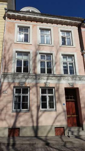 Aarde Apartments