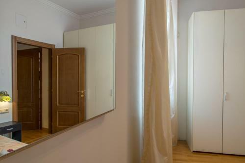 Parkers Boutique Apartments - Old Town Square