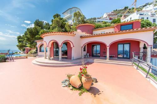 Casa Connan