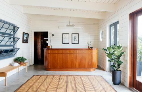 Posada Sound View Inn