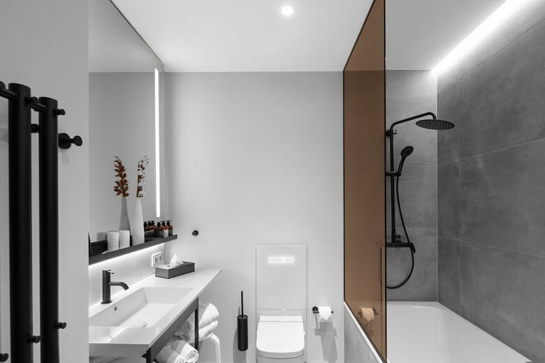 Ea Hotel M�nes
