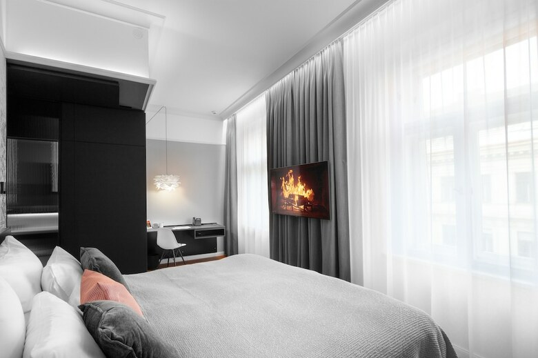 Ea Hotel M�nes