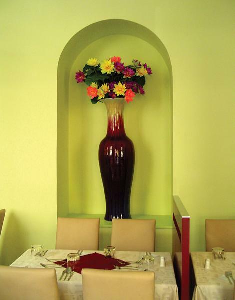 Ea Hotel M�nes