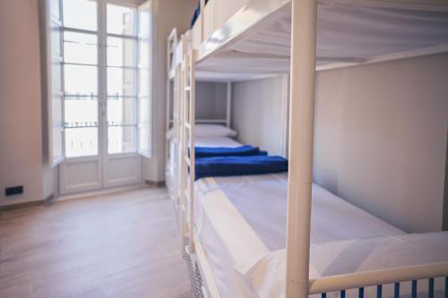 Alcazaba Premium Hostel